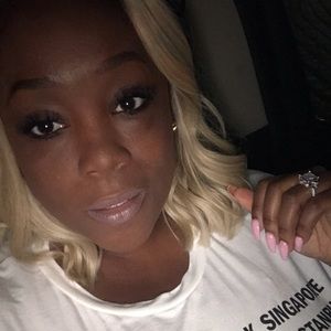 Meet your Posher, Shamika